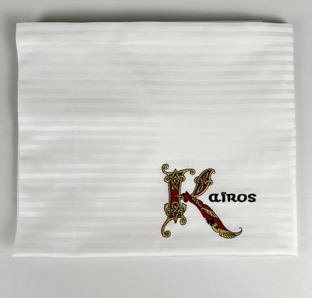 Broderie personnalisée sur linge de lit, monogramme